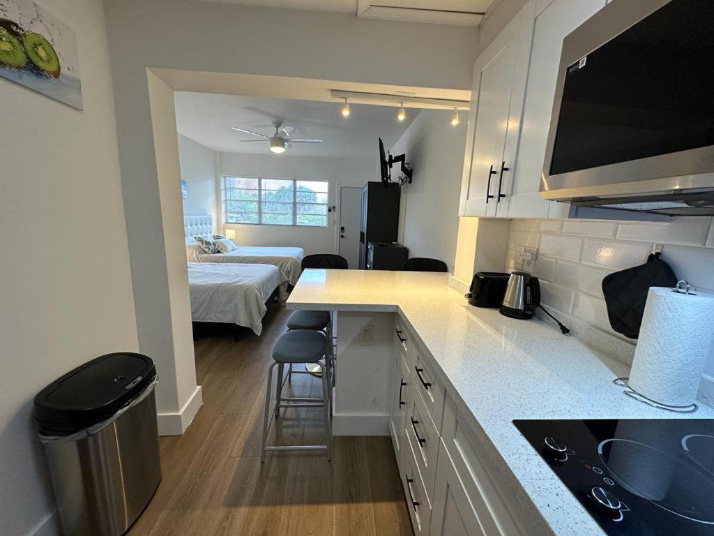 Апартаменты Moderno Departamento Estudio Miami Халландейл-Бич Экстерьер фото